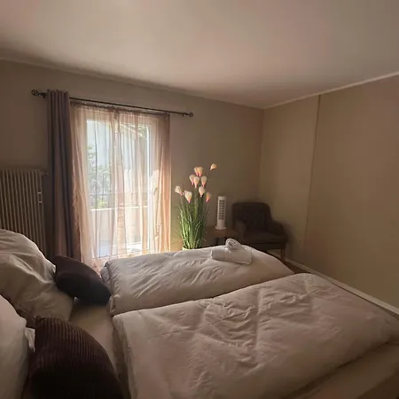 Апартаменты Modern And Cozy Сьер